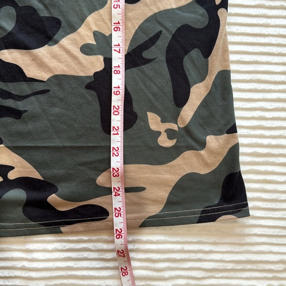 B Brand Khaki Black Green Camo Fatigue Short Sleeve Crewneck T-Shirt Medium - Picture 5 of 8
